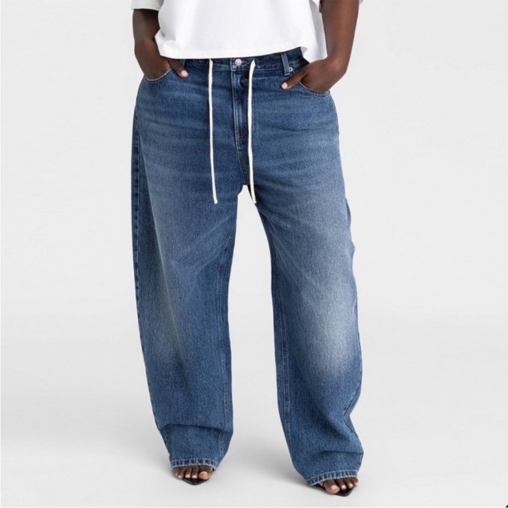 KBB by KAHLANA Women's Mid-Rise Barrel
Leg 'The Lynnox Jean' - Dark Wash 16 - Picture 2 of 12